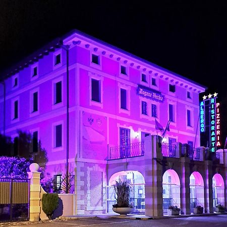 Dogana Vecchia - Hotel & Residence B&B Ristorante & Pizzeria Trivignano Udinese Bagian luar foto