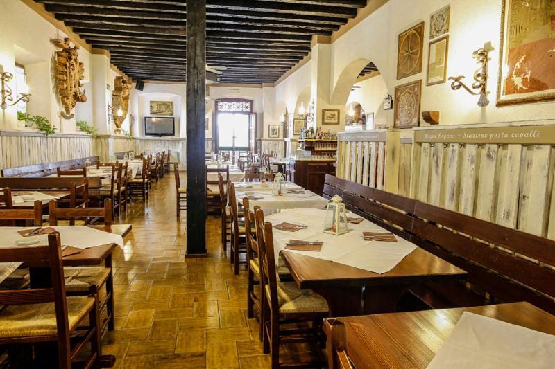 Dogana Vecchia - Hotel & Residence B&B Ristorante & Pizzeria Trivignano Udinese Bagian luar foto
